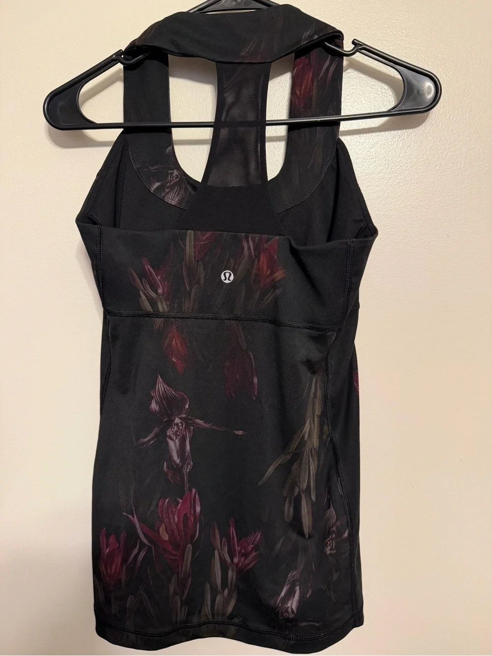 Lululemon Scoop Neck Tank Midnight Iris Multi/Black Best for Size 6 EUC